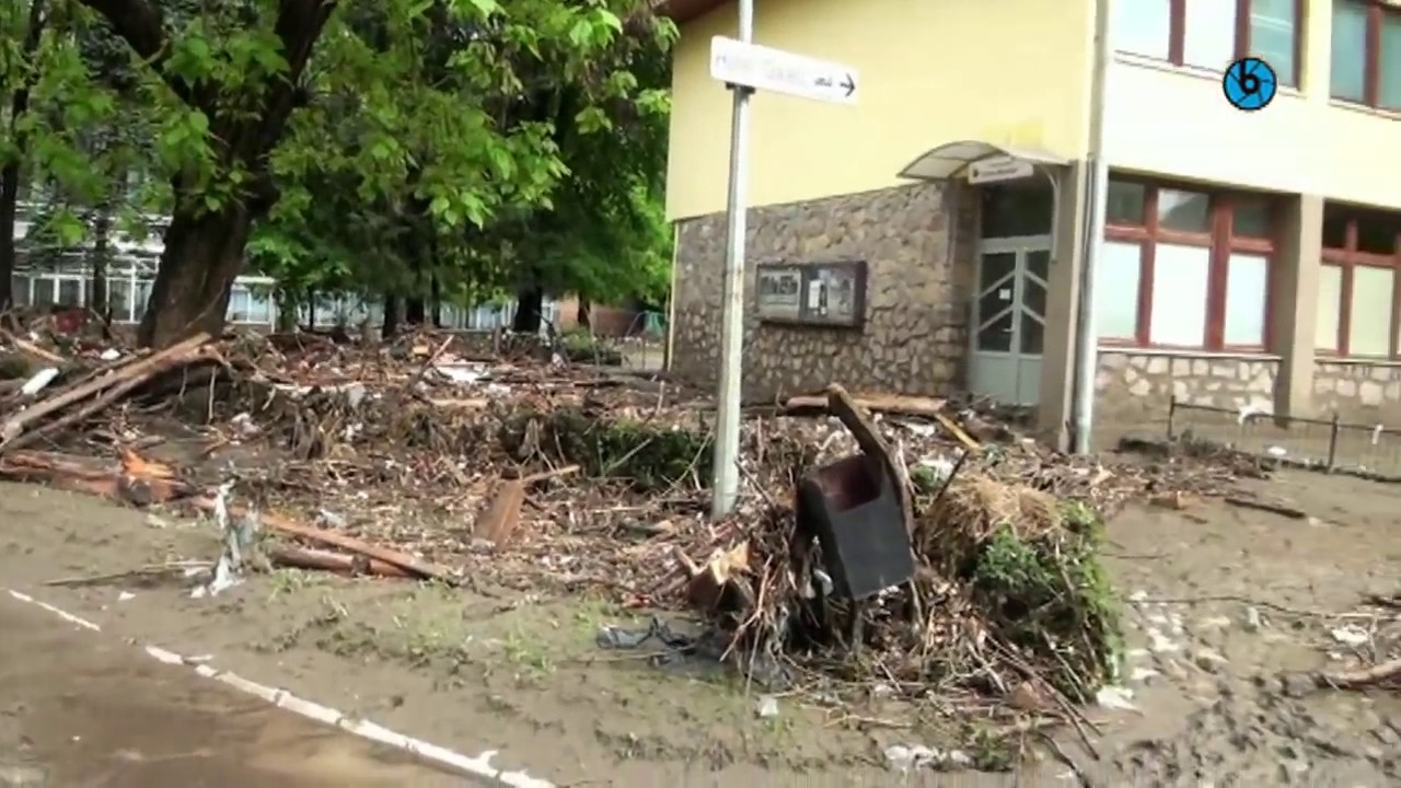 Maglaj prije, tokom i nakon poplava