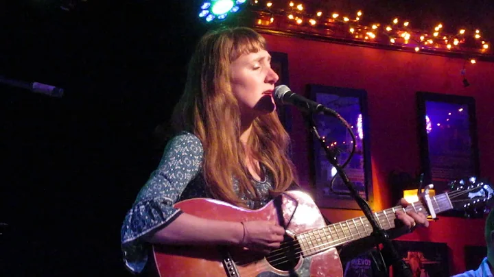 Amanda Anne Platt & The Honeycutters   "Jukebox"