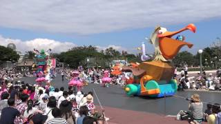 Happiness Is Here Parade - 4K