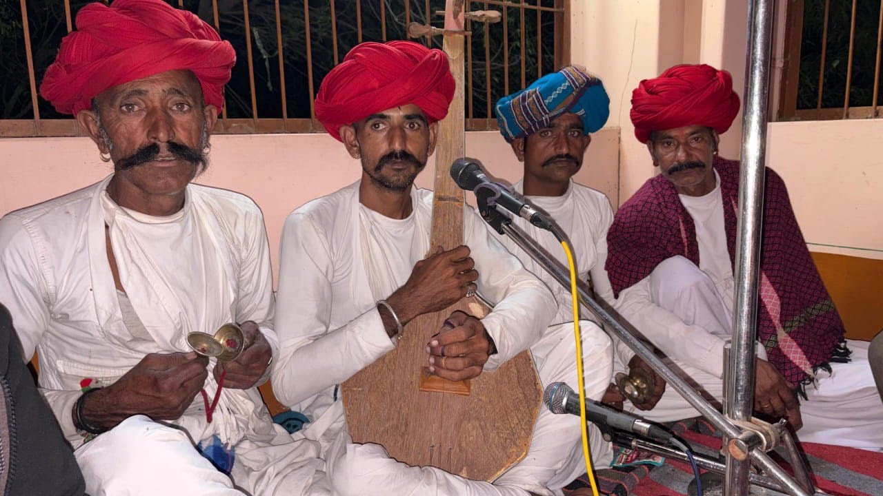 भैराराम देवासी झाड़ोली विणा भजन || Marvadi Desi Bhajan @Shreejageshavarlive #desi_bhajan #bhajan 