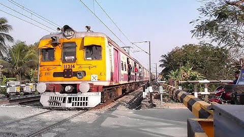 Continuous Honking Conventional Furious Speedy EMU Trains Skip Through Railgate | Eastern Railways