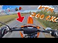 Je bombarde avec mon supermot  ktm 200 exc