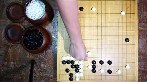 Learn to play Go on 19x19 in 5 Minutes: Basic Fuseki Theory