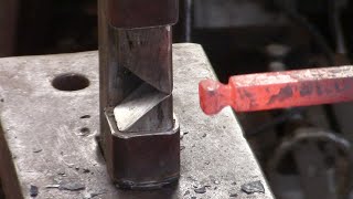 Blacksmithing - Getting Started: Simple guillotine tool for isolating tenon material. CBA Level I.