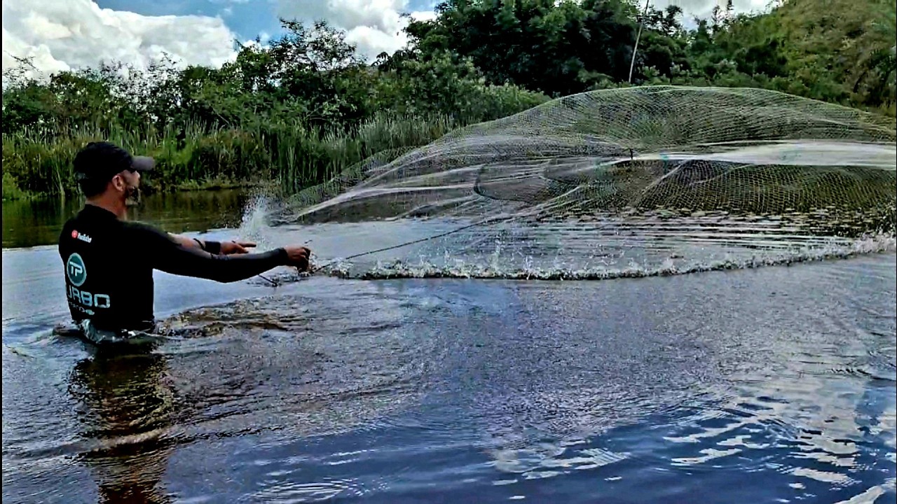 Disseram que tem traíra nesse lugar...