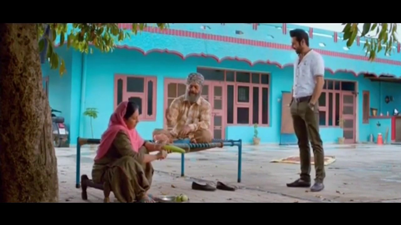 Best Funny Scenes Of Film Vadhayiyaan Ji Vadhayiyaan 