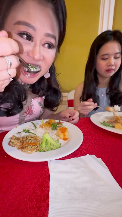 What did I eat at my granddaughter's wedding?