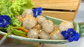 Tapioca dumpling - Saku Sai Gai(สาคูไส้ไก่)