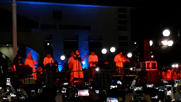 Suara Merdu Nissa Sabyan - Rahman Ya Rahman di Festival Al - A' Dzom Kota Tangerang
