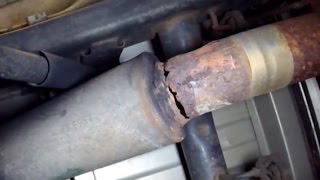 Redneck Exhaust Pipe Repair !