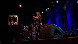 Joan Osborne and band with special guest Jim Boggia “Buckets of Rain” Live 04/28/2019 (Dylan cover)