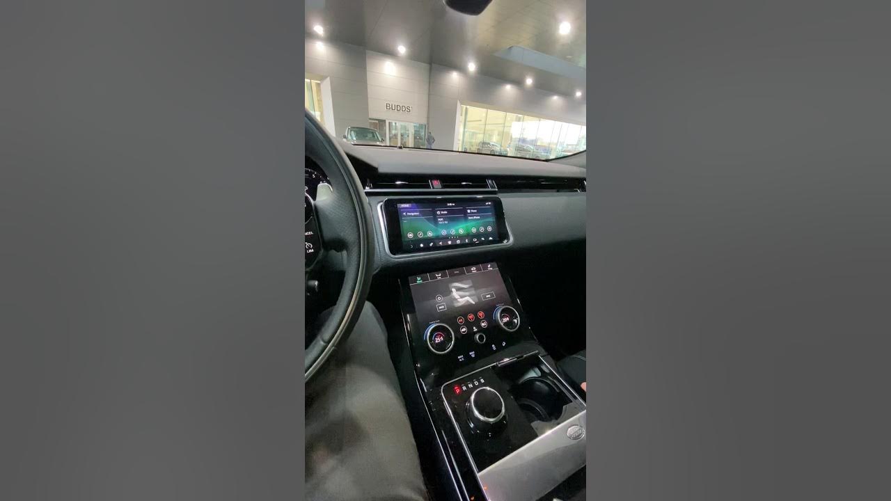 Turn on Range Rover, Range Rover Sport, Evoque, and Velar Auto Parking