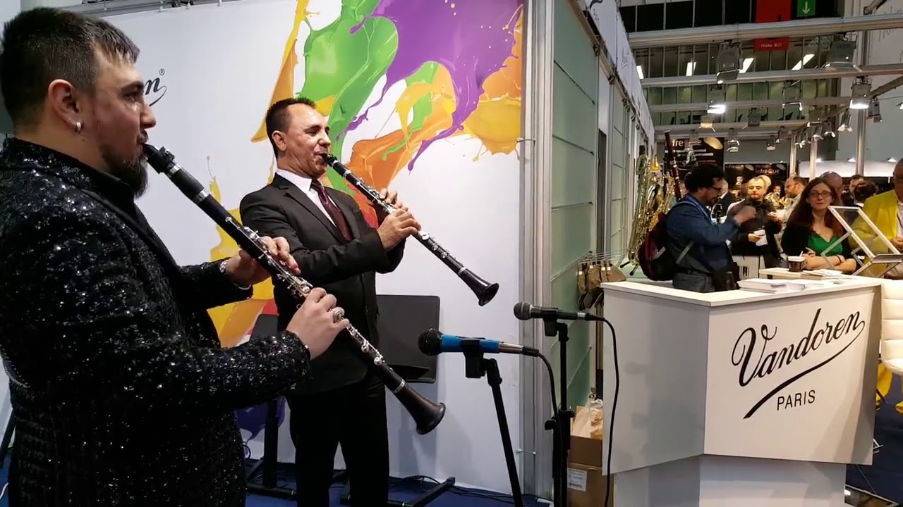 Sali Okka / Okka Sali - Record Show