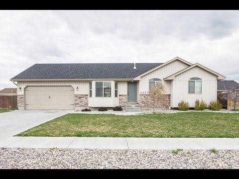 New to the Market  - 1223 Portal Stone Dr Homes for Sale in Idaho Falls Idaho