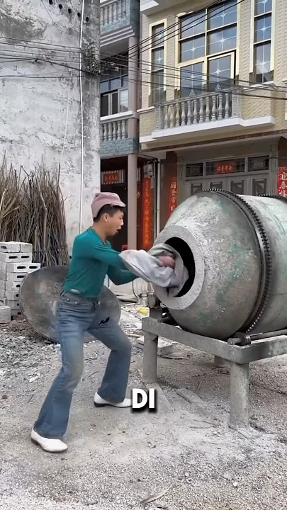 WASHING MACHINE WITHOUT ELECTRICITY🤣 #viralvideo #laugh #comedy
