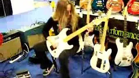 Sara Marsh - TransPerformance Self Tuning Guitar