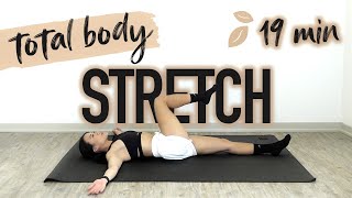 19 Minute FOLLOW ALONG FULL BODY STRETCH AT HOME | Help Soreness + Tight Muscles! screenshot 3