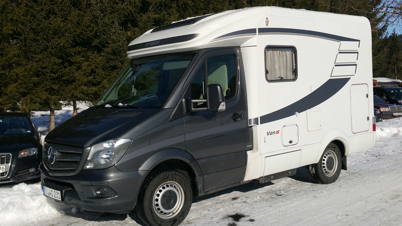 smallest camper van with bathroom