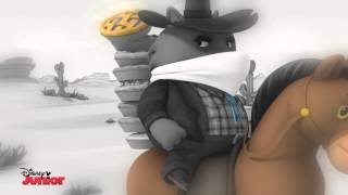 Video thumbnail of "Sheriff Callie | The Pie Thief Song | Disney Junior UK"