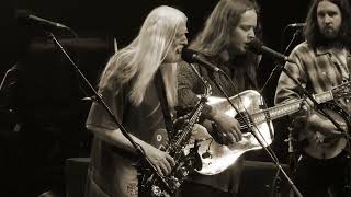Billy Strings w/Edgar Winter - "Ain't Nothin' To Me" Live @ Bridgestone Arena, Nashville - 2/20/26