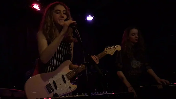 Let’s Eat Grandma - I Will Be Waiting (Great Scott, Allston MA, 09/10/2018)
