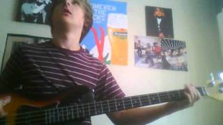 Video thumbnail of "Arctic Monkeys - Don't Sit Down 'Cause I've Moved Your Chair (Bass Cover)"