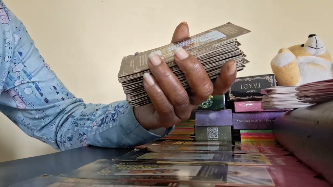 🤩Эта знаменитость прямо сейчас жаждет вашей любви и внимания🤩🥰