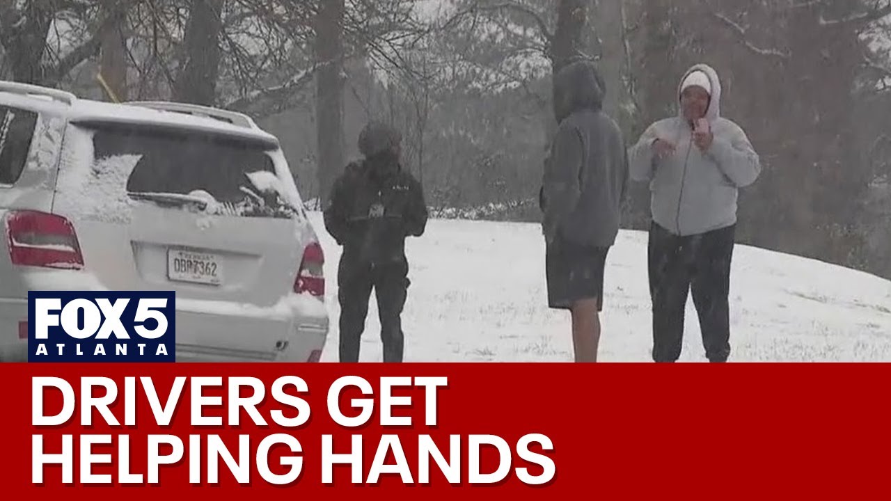 Neighbors help neighbors during snow storm FOX 5 News YouTube