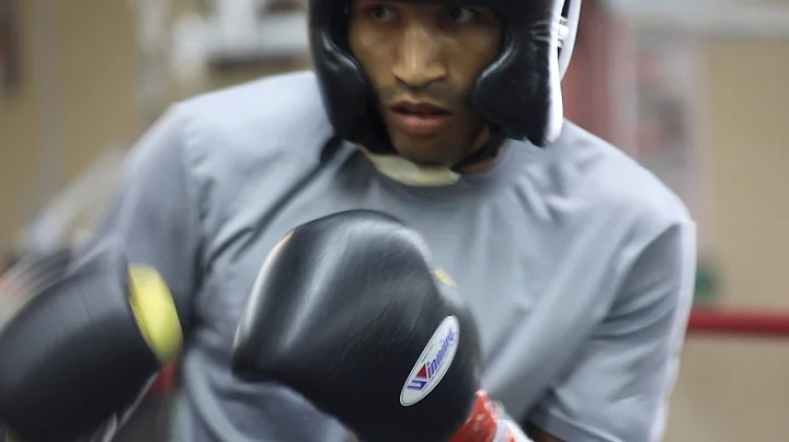 Cristian Baez Training At Relentless Boxing Gym In...