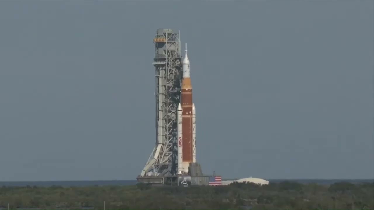 Artemis II Moon Rocket Rollout in 99 Seconds (Timelapse)