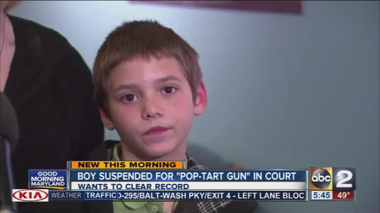 Banyan Trofast ebbe tidevand Boy suspended for shaping pop tart like gun wants record cleared - YouTube