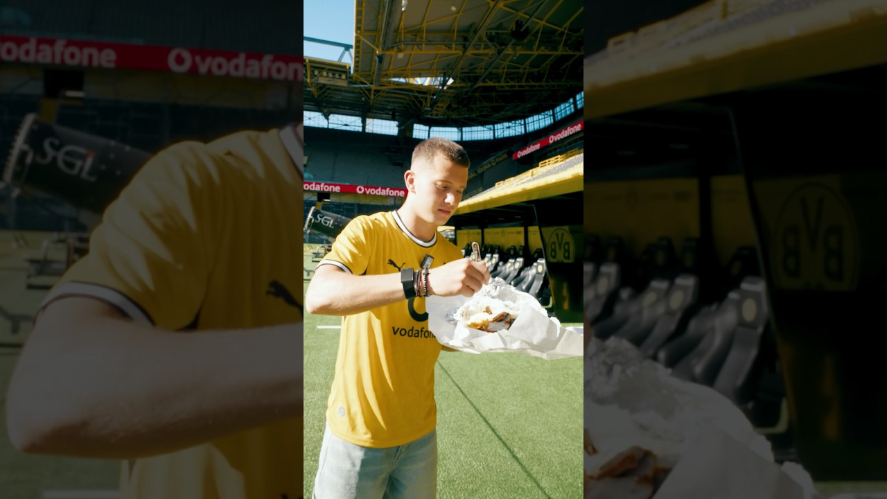 Introducing Karetsas to the local cuisine 🍽️