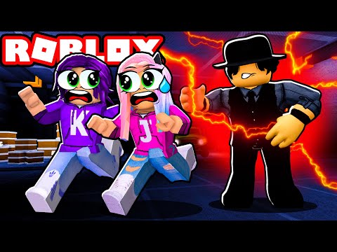 Cartoons are Coming to Life to Attack Us! | Roblox: Cartoons Story