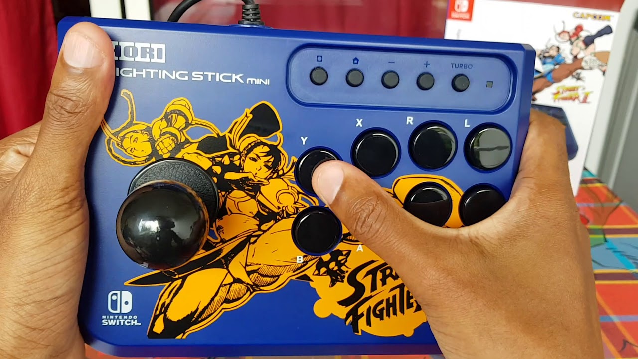 Hori Fighting Stick Mini: Street Fighter Edition (for Nintendo