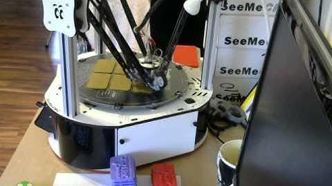 SeeMeCNC Rostock Max V2 Printing