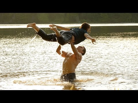 first-look-at-dirty-dancing-remake-starring-abigail-breslin-including-iconic-lift