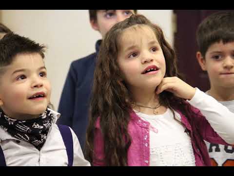 საჩუქრები ბავშვებს \"სიცოცხლის სიტყვა\" თბილისისგან (სლაიდ შოუ)