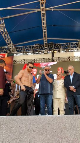 #Canelo is in top shape at the #CaneloMunguia weigh-in #pbc #boxing