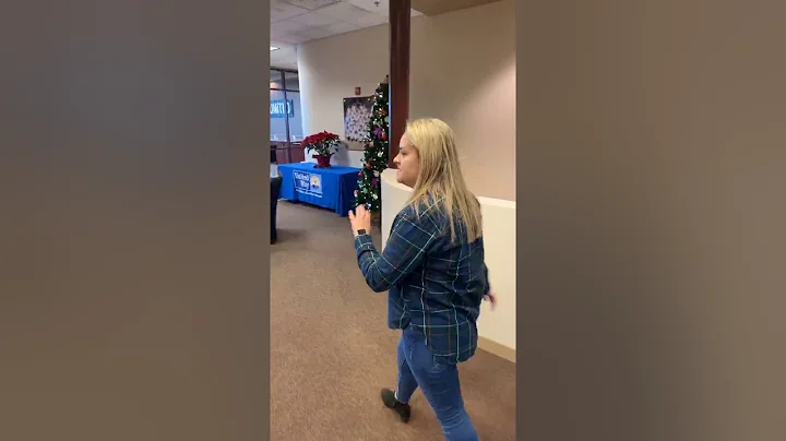 Fridays Live: UWSN Office Tour!