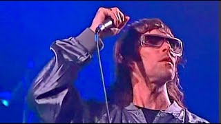 Ian Brown - I wanna be adored - T in The Park Scotland 2005 HD