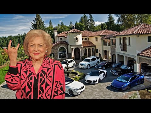 Video: Betty White Čistá hodnota: Wiki, ženatý, rodina, svatba, plat, sourozenci