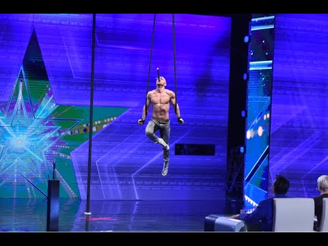 Alex Magala - ხმლების ჩამყლაპავი | Sword Swallower Shocks The Judges - Georgia’s Got Talent