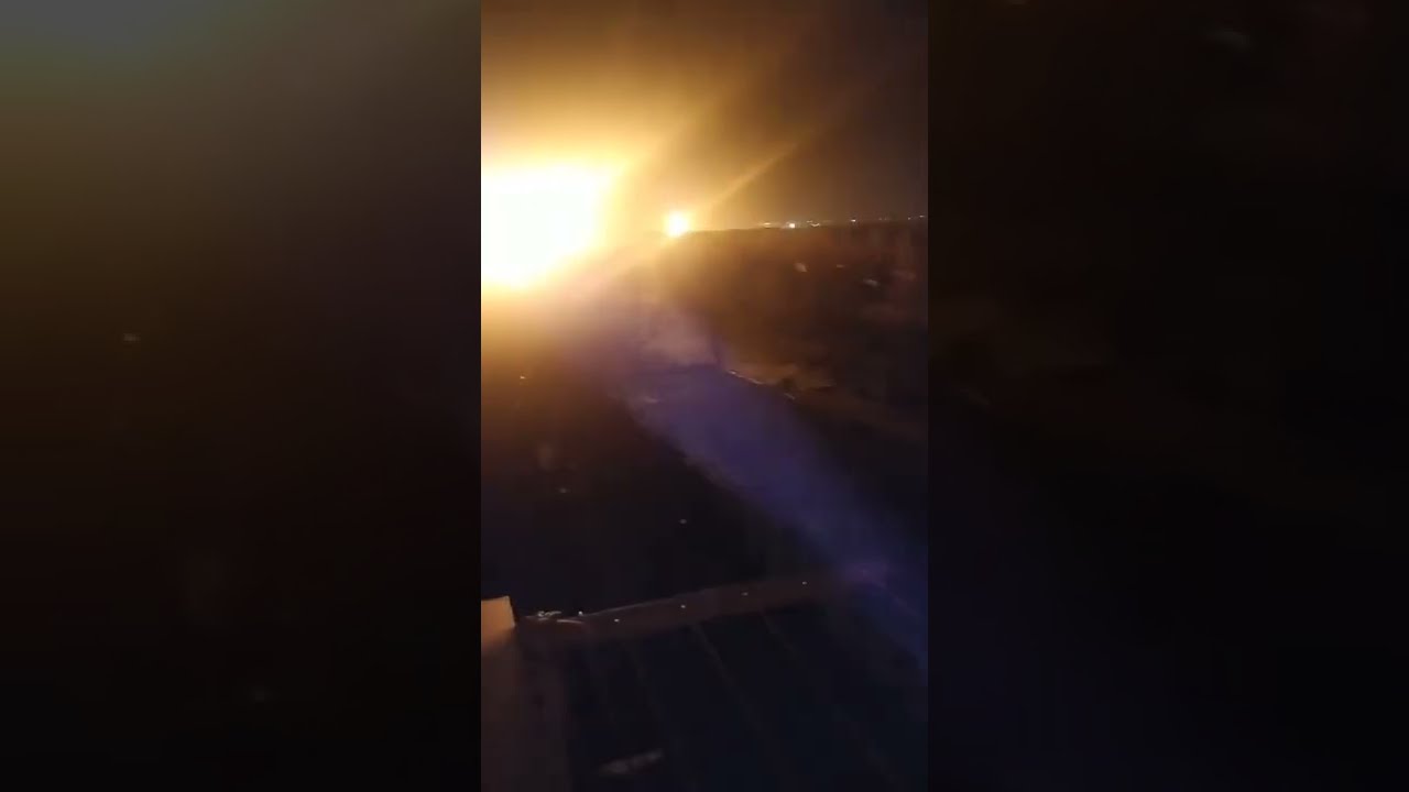 Bryansk: Video Of Ukrainian Counterattack On Oil Depot And Military Assets In Russian City