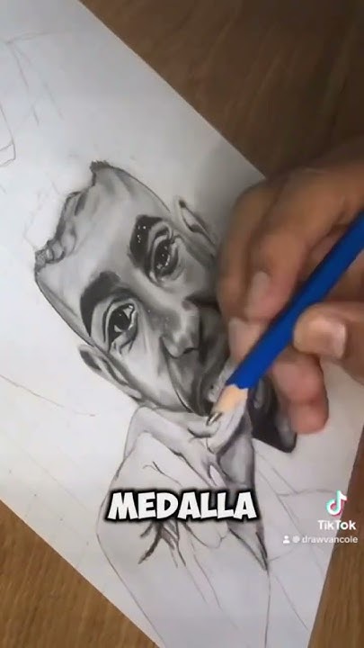 Haciendo un dibujo solo con lápices de Lamin Yamal #dibujante #
