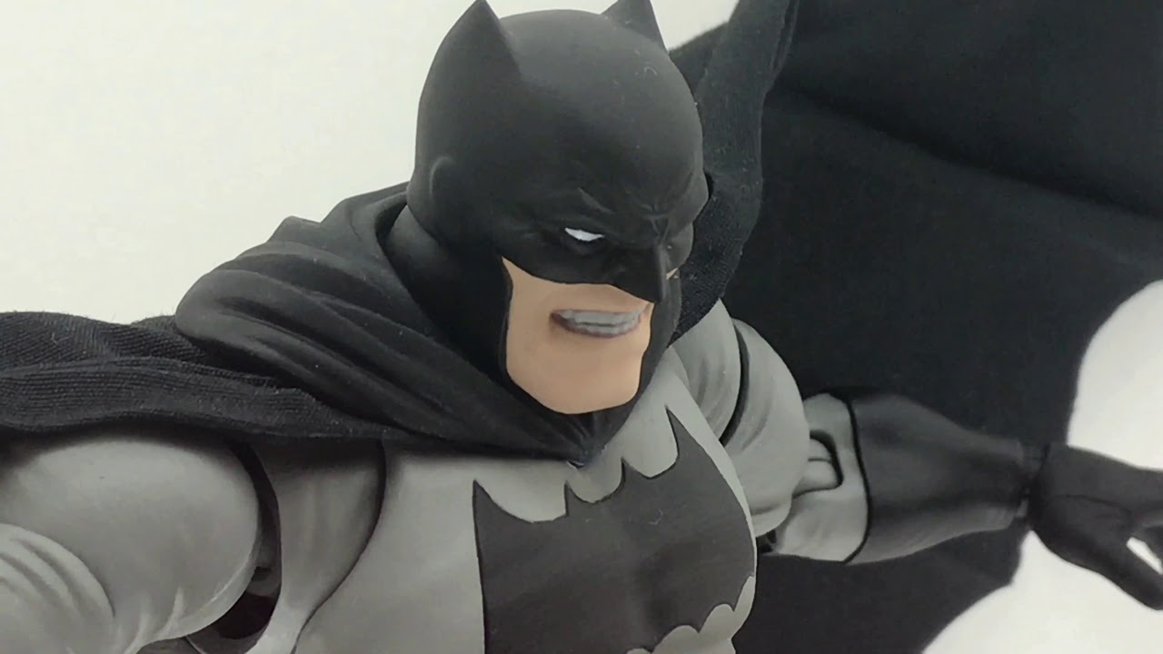 mafex batman dark knight returns