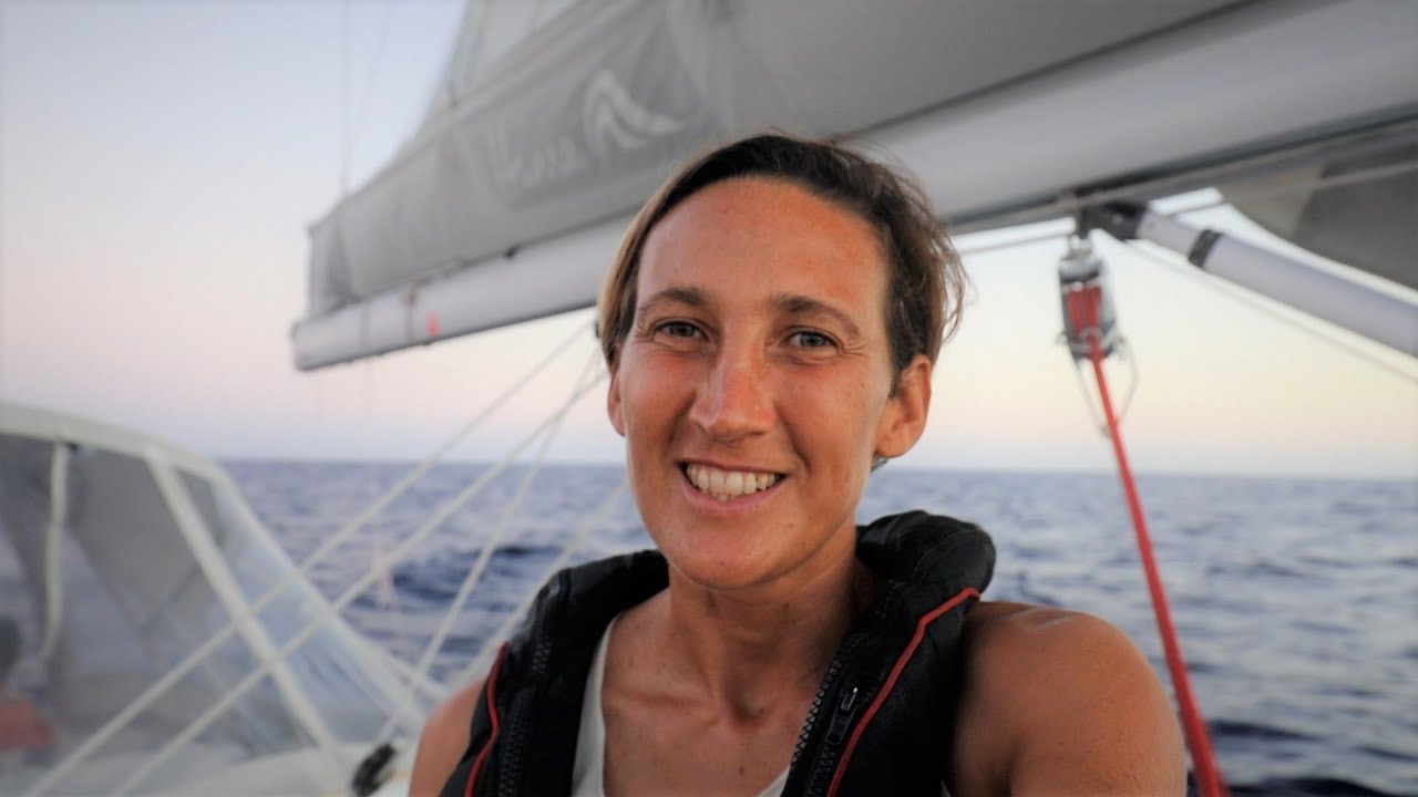 Sailing for FIJI – Dodging Coral Hazards | Sailing Tranquilo Around the World | Ep. 102