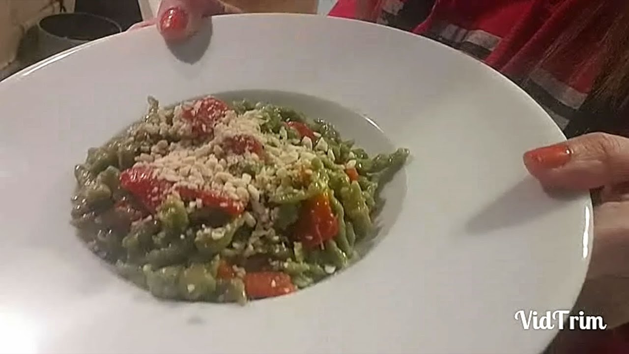 Venerdì 17 aprile: Gnocchetti tirolesi ai peperoni
