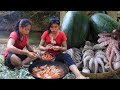 Survival cooking in the rainforest: Cooking Octopus with Watermelon Peppers sauce & Eating delicious