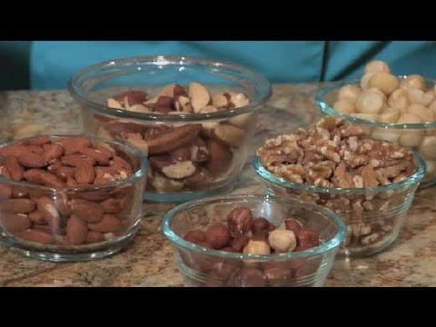 Video: How To Grind Nuts