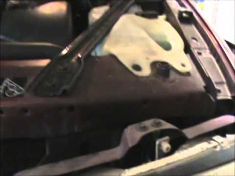 How to repair the trunk lid release on a VW Jetta 2002 | Doovi